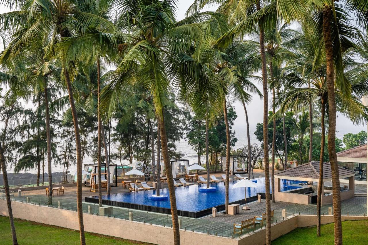 Silver Waves Resort & Spa - Daman Exterior foto