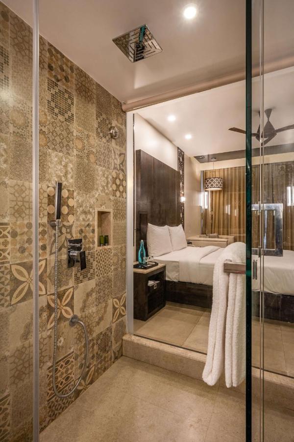 Silver Waves Resort & Spa - Daman Exterior foto