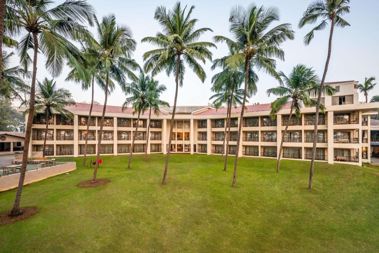 Silver Waves Resort & Spa - Daman Exterior foto