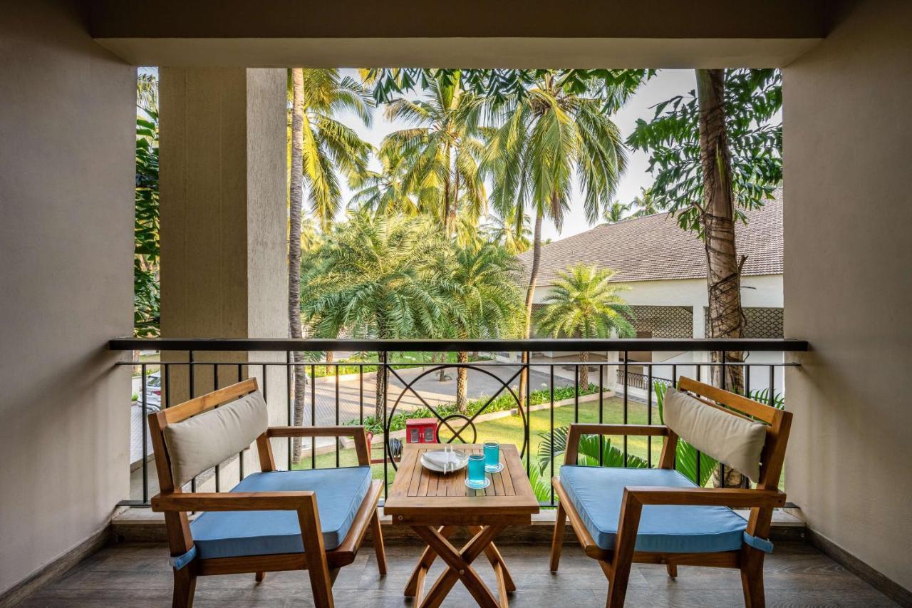 Silver Waves Resort & Spa - Daman Exterior foto